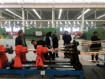 攜手共進(jìn)，共贏未來——美國公司團(tuán)隊(duì)來訪交流，共探特種設(shè)備制造新篇章