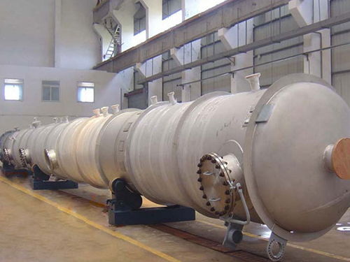 泰安金水龍公司塔器價(jià)格解析 特種設(shè)備制造的價(jià)值與成本考量